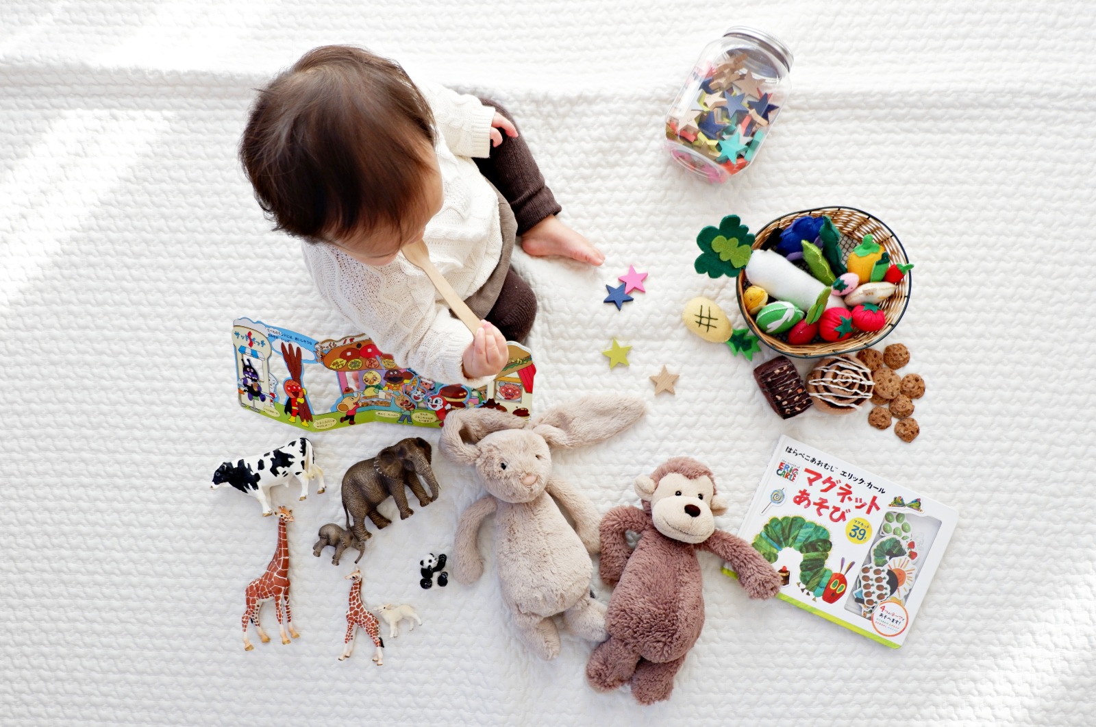 TECNOLOGÍAS Y NIÑOS TECNOLOGÍAS Y NIÑOS